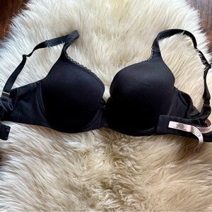 2 Victoria's Secret Black Bra 34D